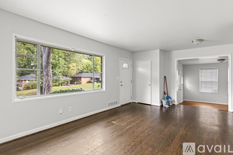 2788 Lancaster Dr 3 Beds Single Family Home for Rent - Photo Gallery 5