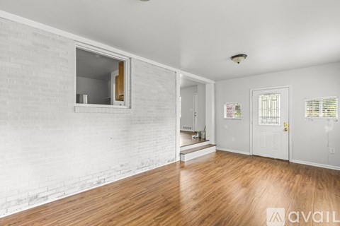 2788 Lancaster Dr 3 Beds Single Family Home for Rent - Photo Gallery 7