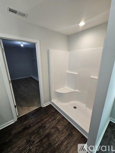119 Forest Bend Way 4 Beds Apartment for Rent