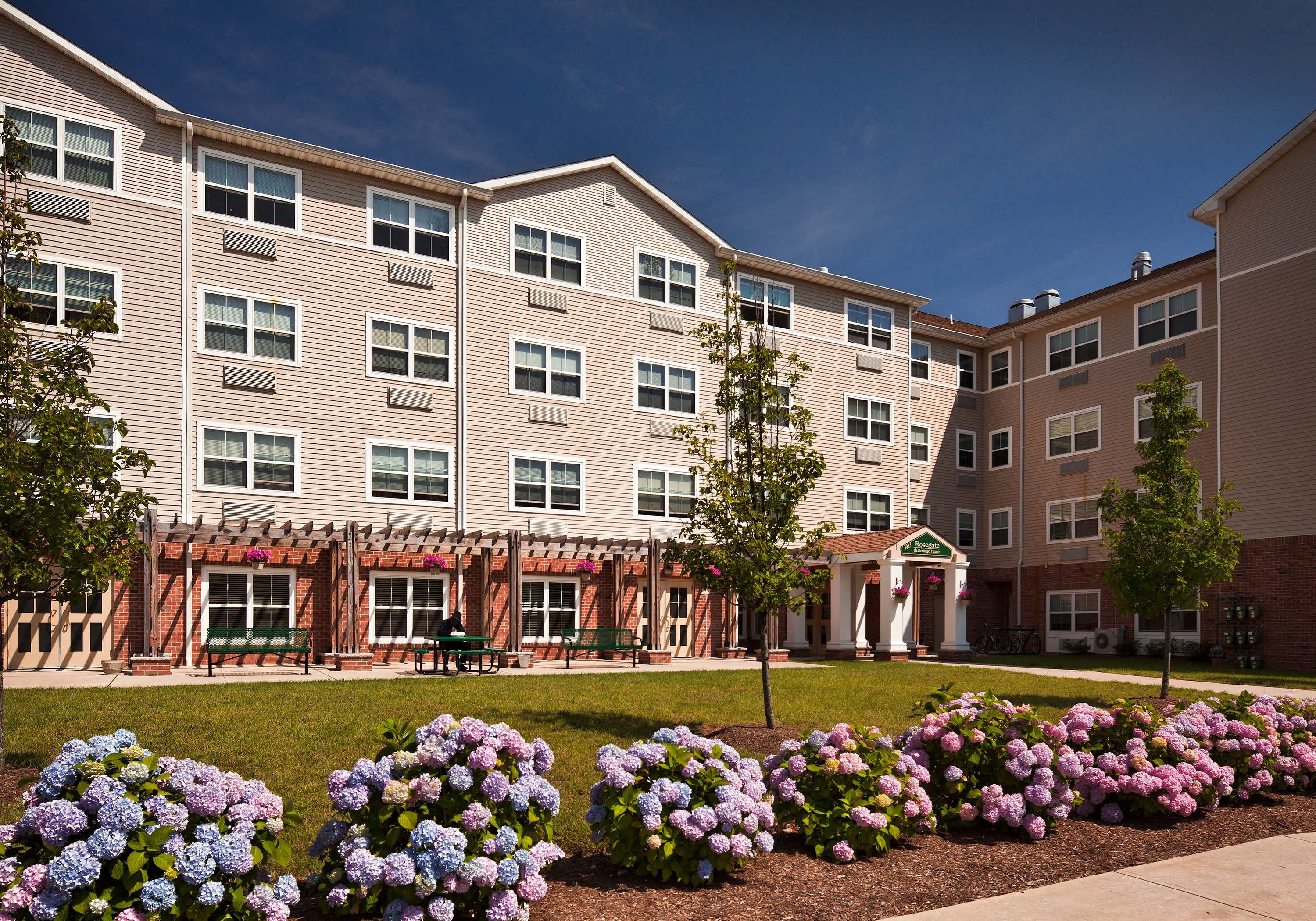 Rosegate Apartments in Rahway, NJ