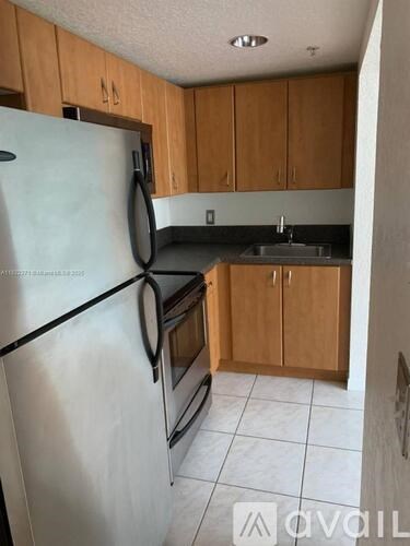 Source URL: https://prod-avail.s3.amazonaws.com/public_images/41518329/listing/cuarto3.JPG