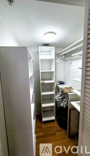 Source URL: https://prod-avail.s3.amazonaws.com/public_images/41518328/listing/closet.jpeg