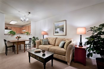 1031 Newark Ave., North 1-2 Beds Affordable Housing for Rent - Photo Gallery 2