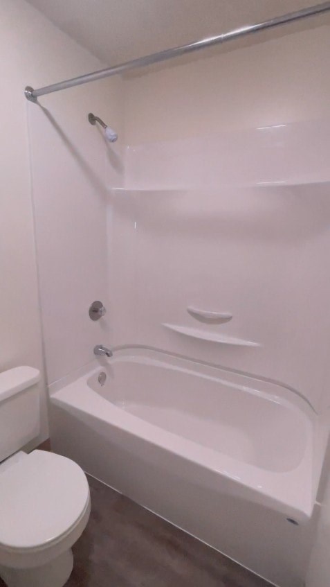 Cooper's Pond, Courtyard 1 2-3 Beds Apartment for Rent - Photo Gallery 5