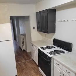 1541 Rutherford Avenue 4 Beds Apartment for Rent