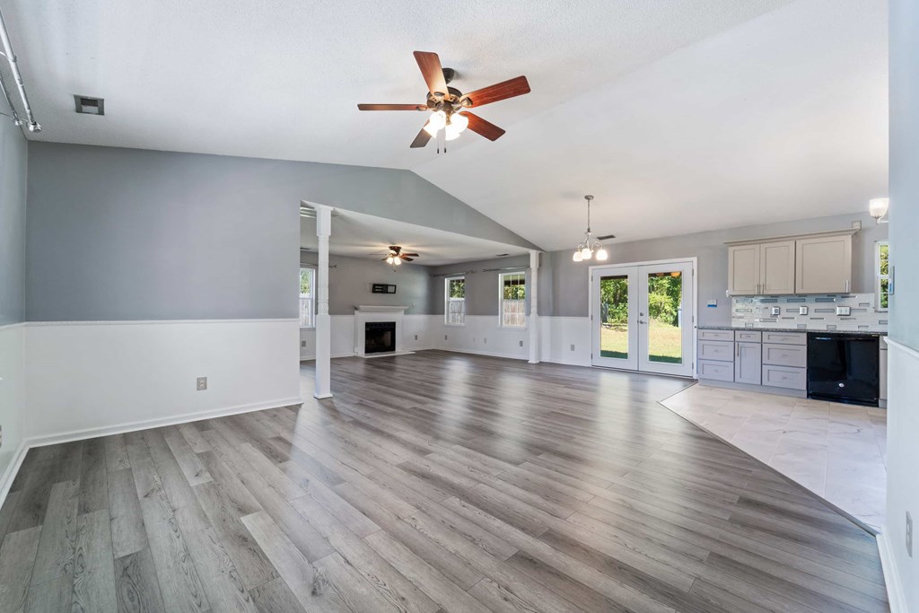 108 Howell Drive 3 Beds House for Rent - Photo Gallery 9