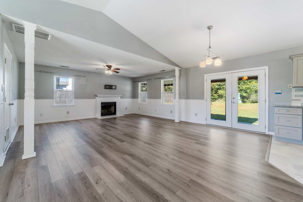 108 Howell Drive 3 Beds House for Rent - Photo Gallery 6