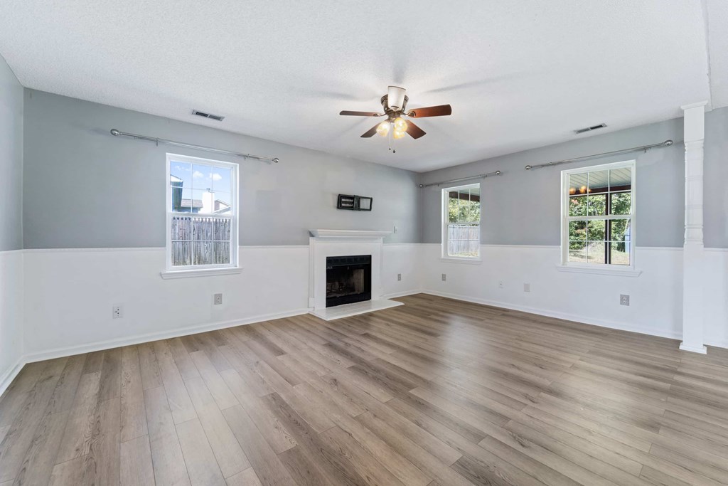 108 Howell Drive 3 Beds House for Rent - Photo Gallery 7