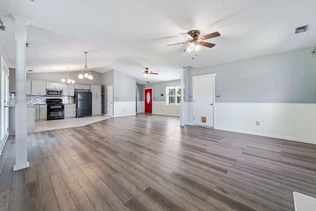 108 Howell Drive 3 Beds House for Rent - Photo Gallery 12