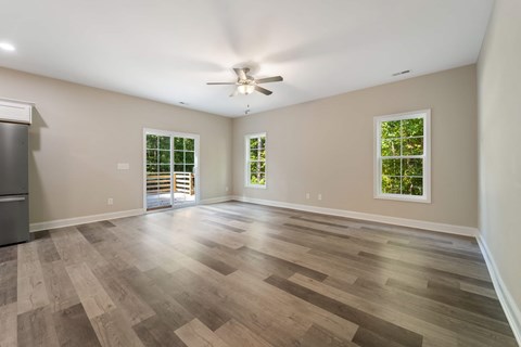 133 Navy Blue Dr 3 Beds House for Rent - Photo Gallery 11