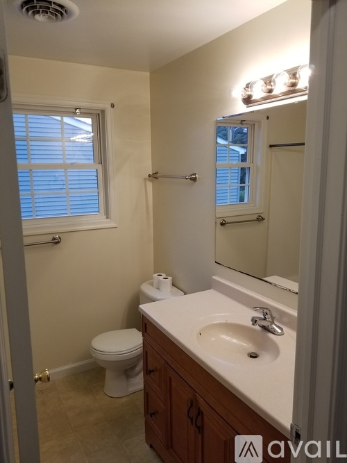 Source URL: https://prod-avail.s3.amazonaws.com/public_images/41754577/listing/Rental_7.jpg
