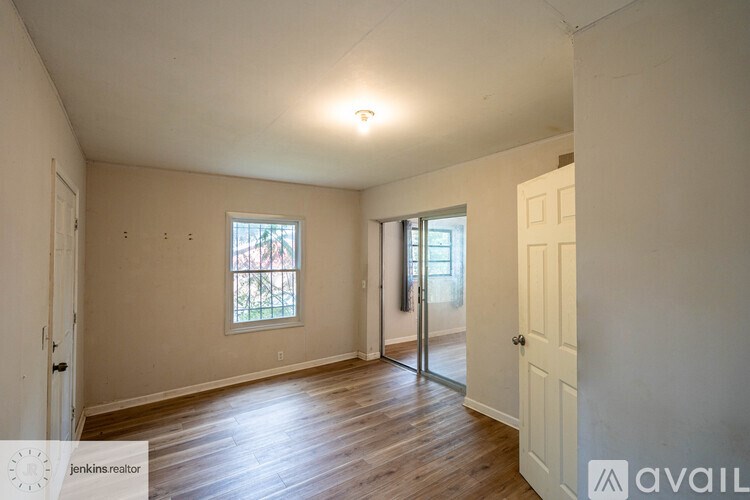 2644 Preston Drive 6 Beds Single Family Home for Rent - Photo Gallery 2