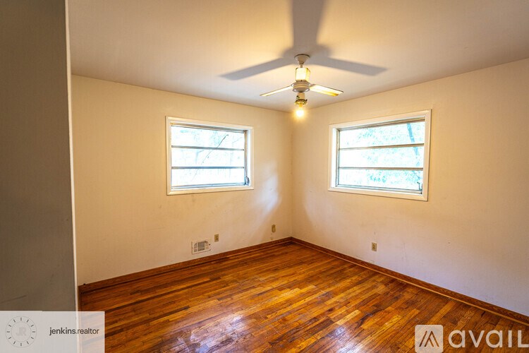 2644 Preston Drive 6 Beds Single Family Home for Rent - Photo Gallery 10