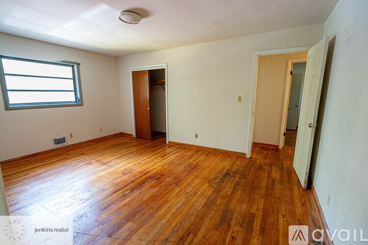 2644 Preston Drive 6 Beds Single Family Home for Rent - Photo Gallery 13