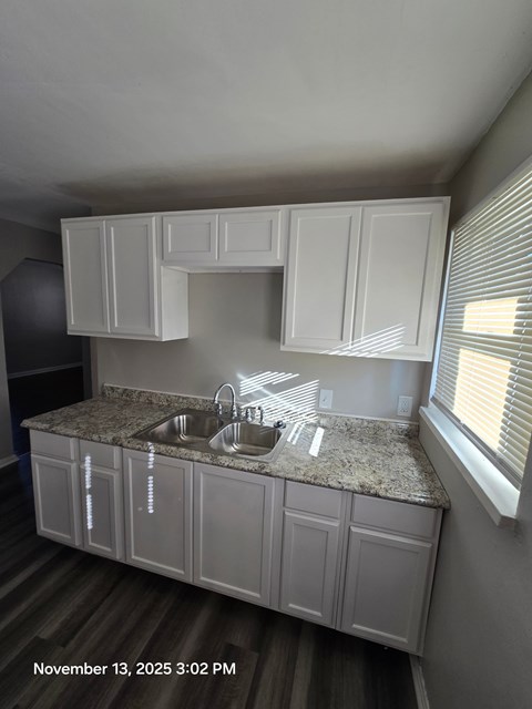 1630 Darst Ave 1 Bed Apartment for Rent - Photo Gallery 22