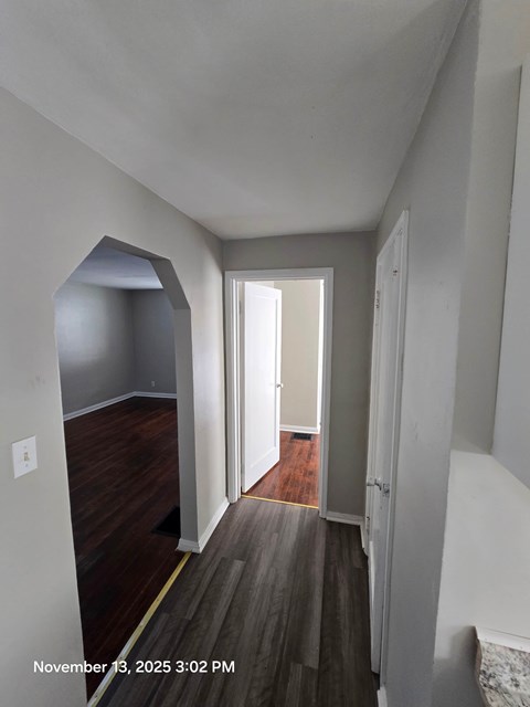 1630 Darst Ave 1 Bed Apartment for Rent - Photo Gallery 13