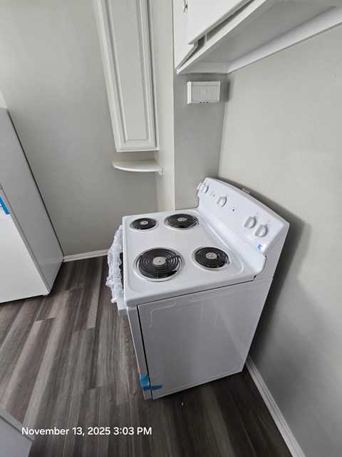 1630 Darst Ave 1 Bed Apartment for Rent - Photo Gallery 14