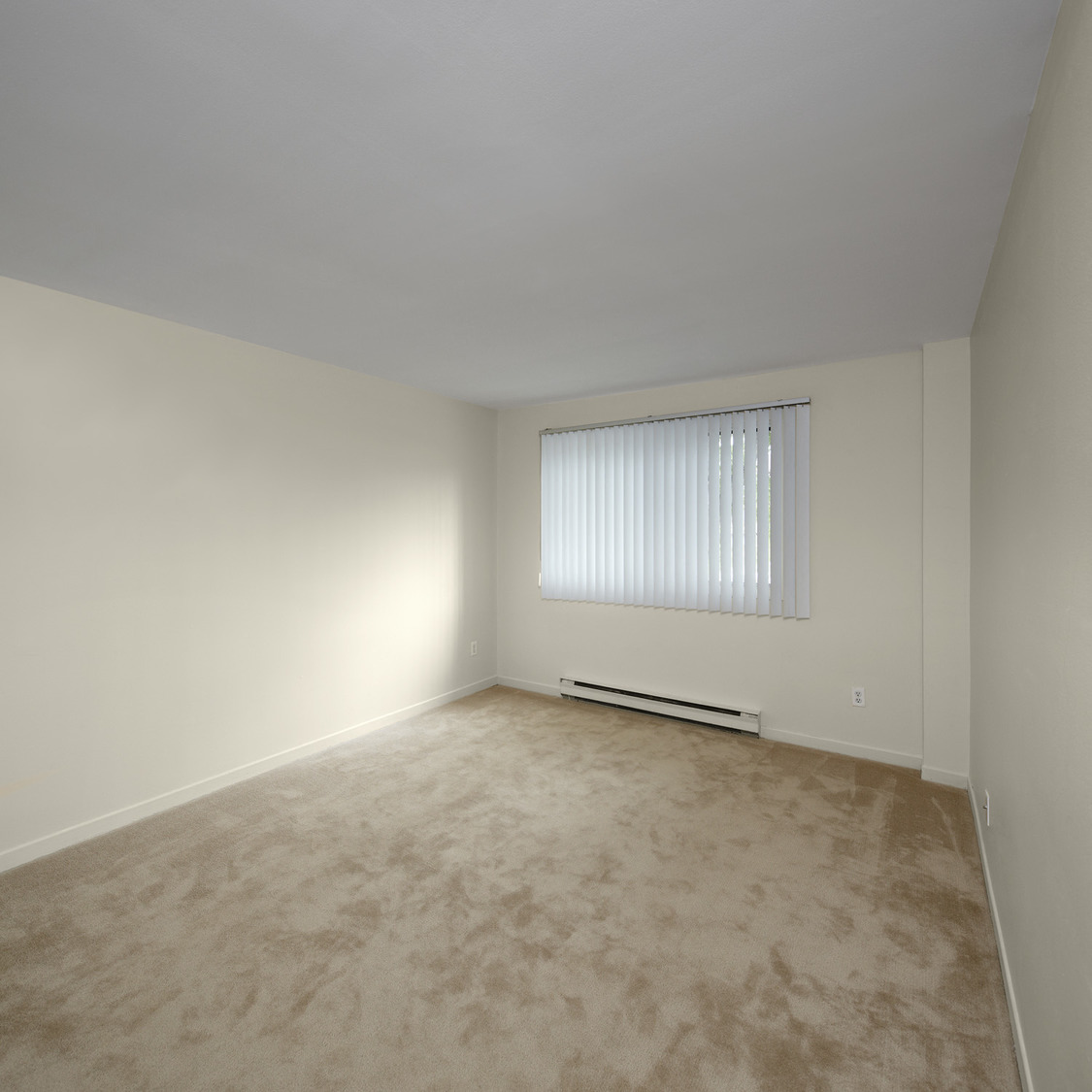 Unfurnished Bedroom