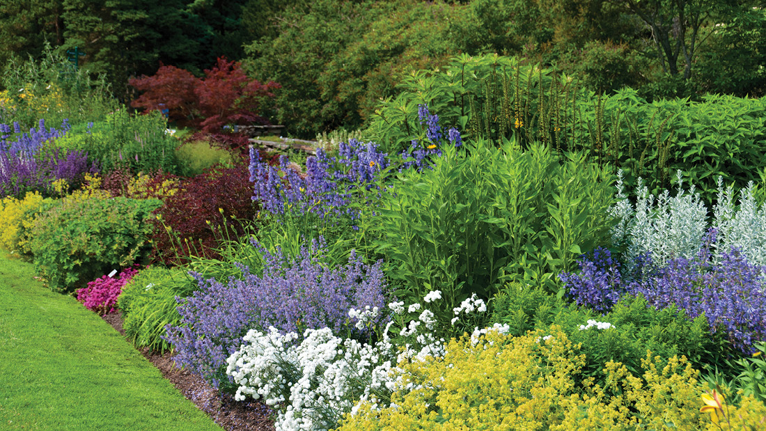 14 Beautifully Landscaped Acres