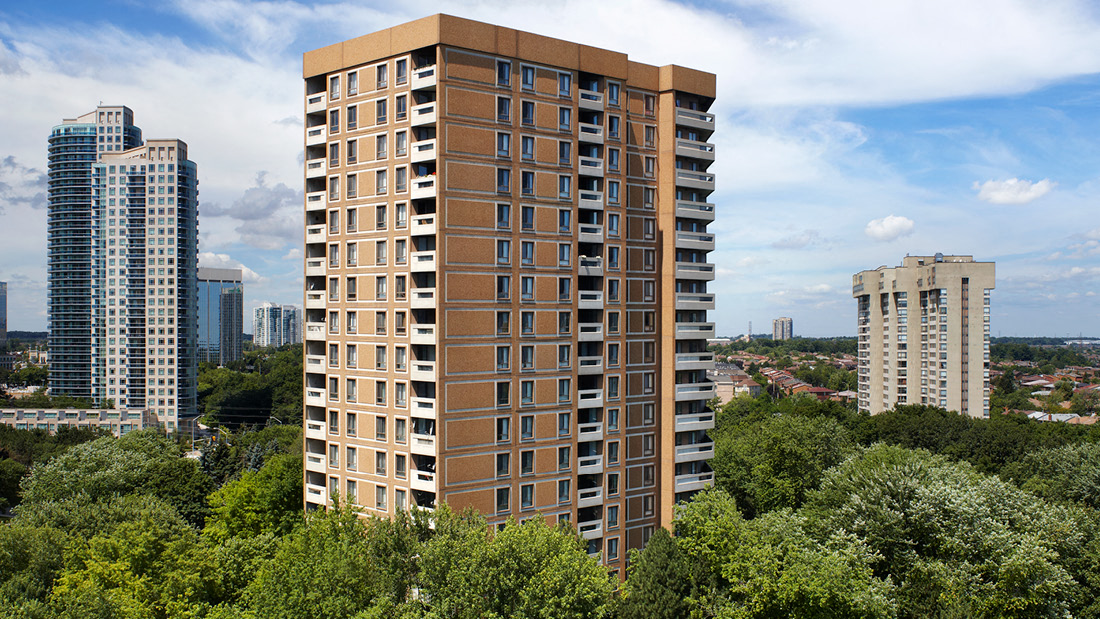 Exterior Shot The Arista