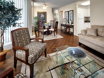 Ceiling fan in dining area