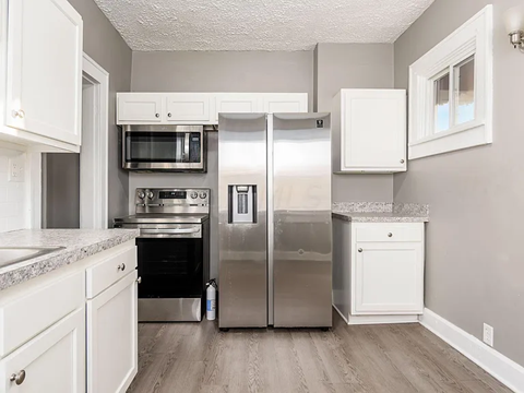 57 Hawkes Avenue 3 Beds Apartment for Rent