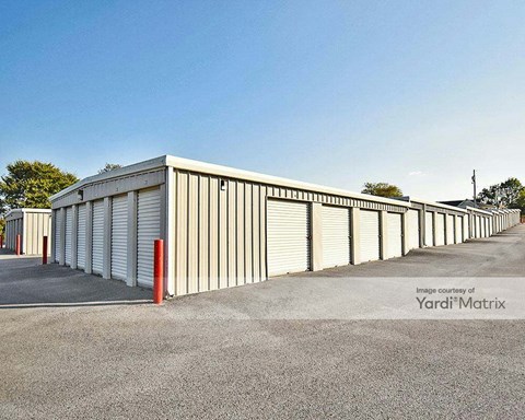 Storage Units for Rent available at 6112 Old Nashville Road Loop 2, Bowling Green, KY 42104