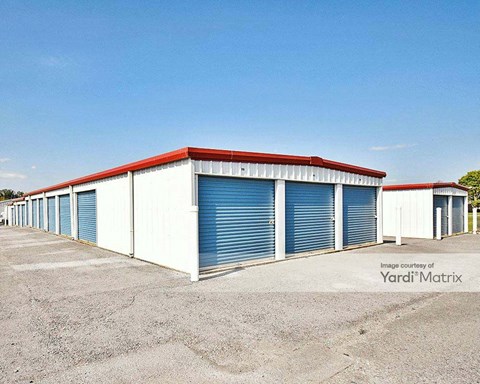 Storage Units for Rent available at 5521 Russellville Road, Bowling Green, KY 42101