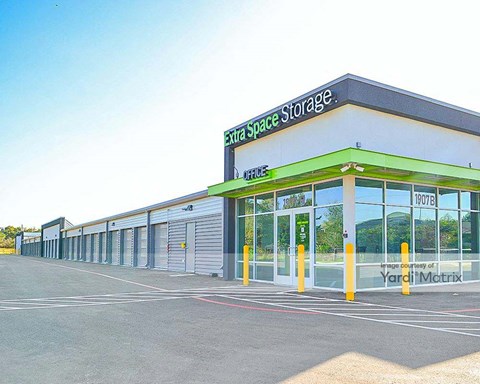 Storage Units for Rent available at 1907 North Interstate 35, San Marcos, TX 78666