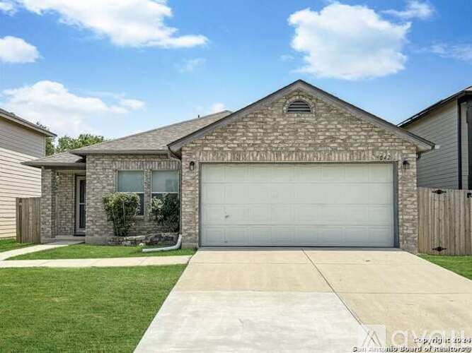 Source URL: https://prod-avail.s3.amazonaws.com/public_images/41510889/listing/1-.jpg