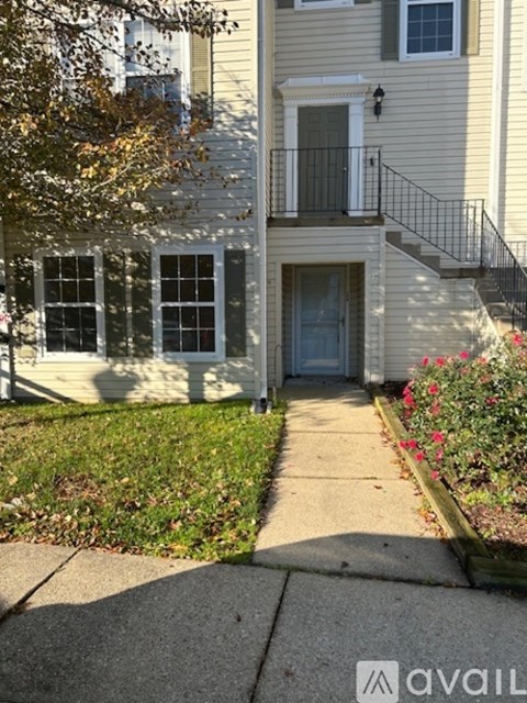 Source URL: https://prod-avail.s3.amazonaws.com/public_images/41506078/listing/IMG_4009.jpeg