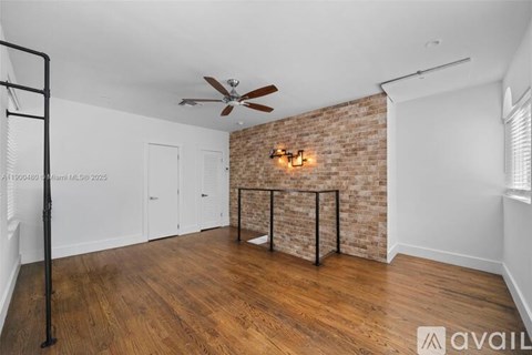 739 2Nd St 1 Bed Apartment for Rent