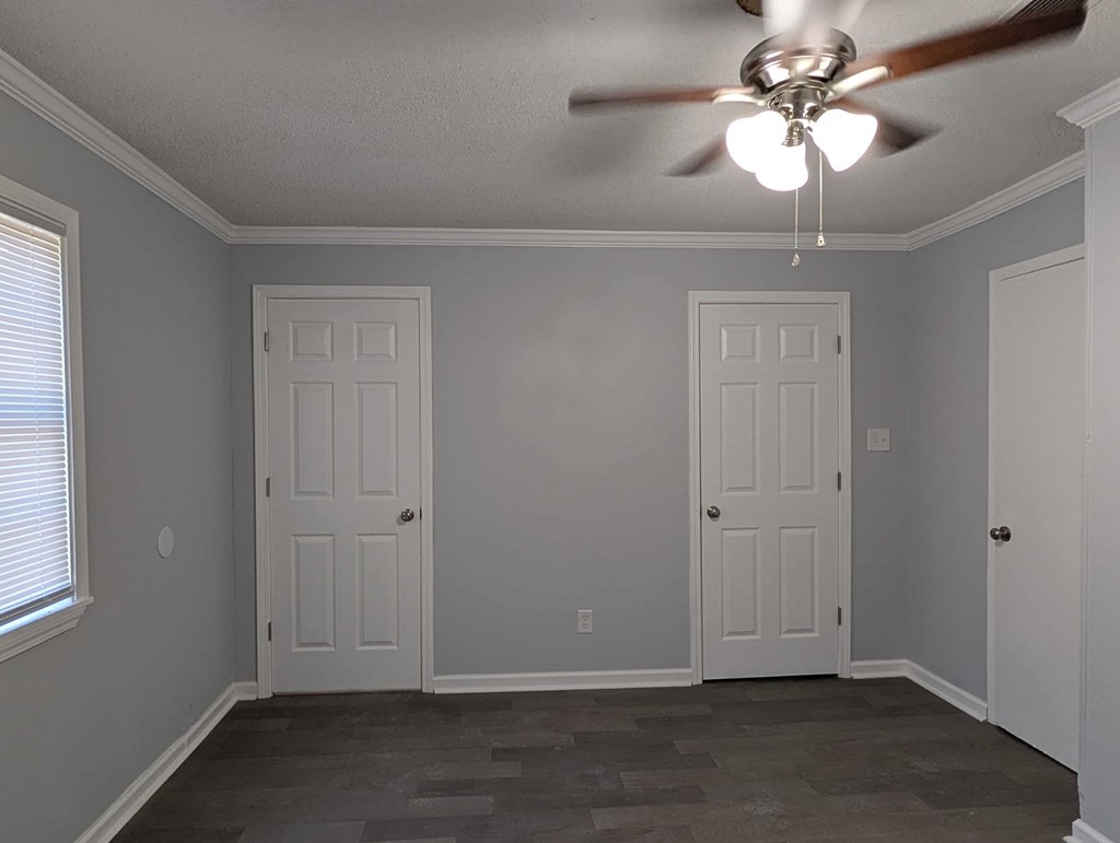 4830 Saphire Avenue 3 Beds House for Rent - Photo Gallery 6