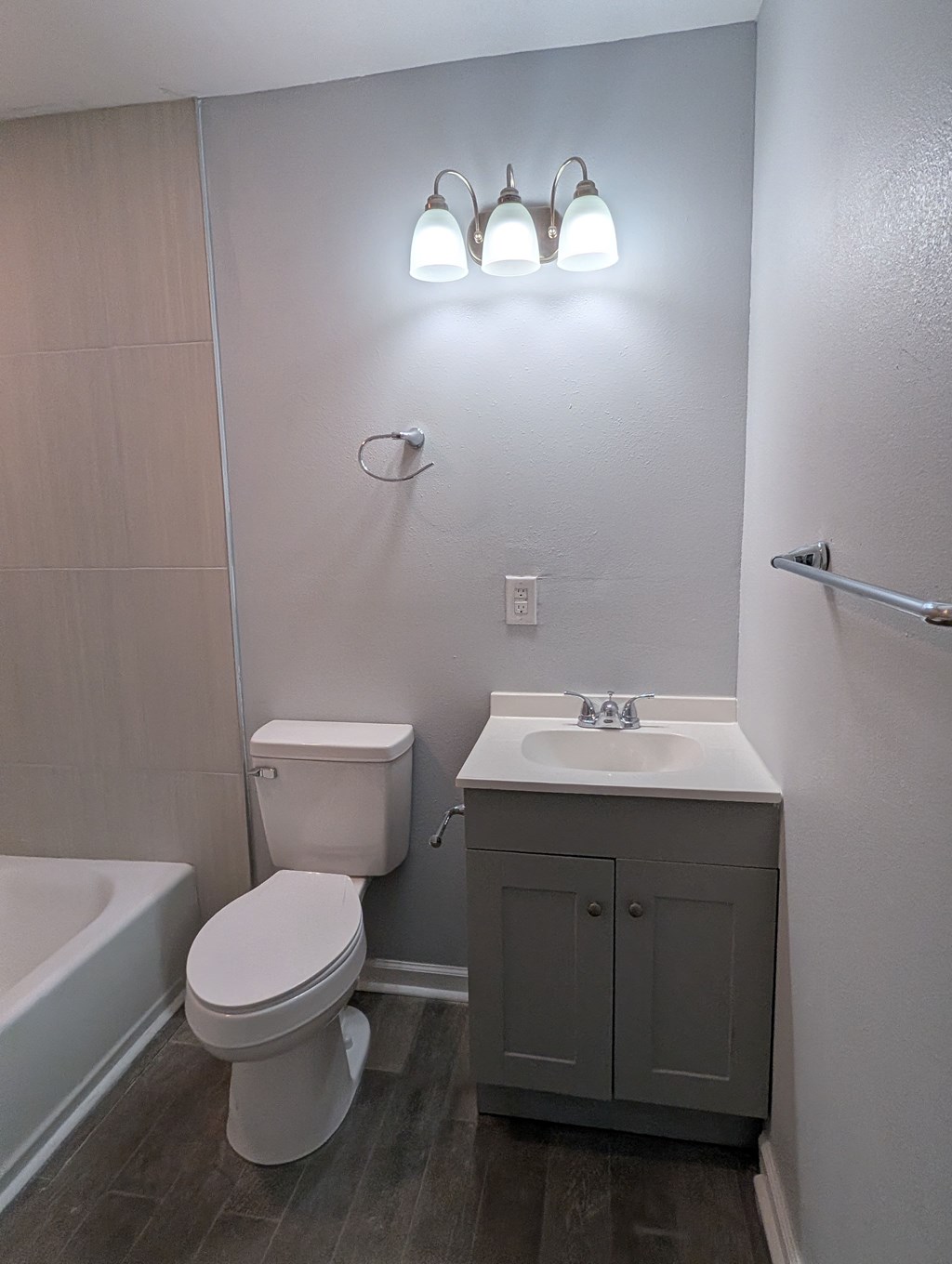 4830 Saphire Avenue 3 Beds House for Rent - Photo Gallery 18