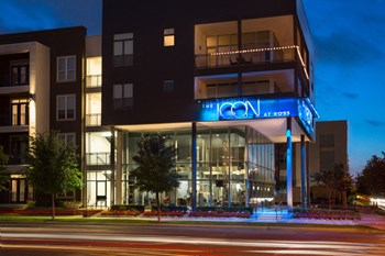 The Icon at Ross apartments in Dallas, TX - Photo Gallery 6