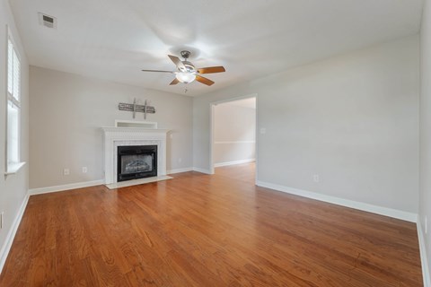 104 Orkney Drive 4 Beds House for Rent - Photo Gallery 4