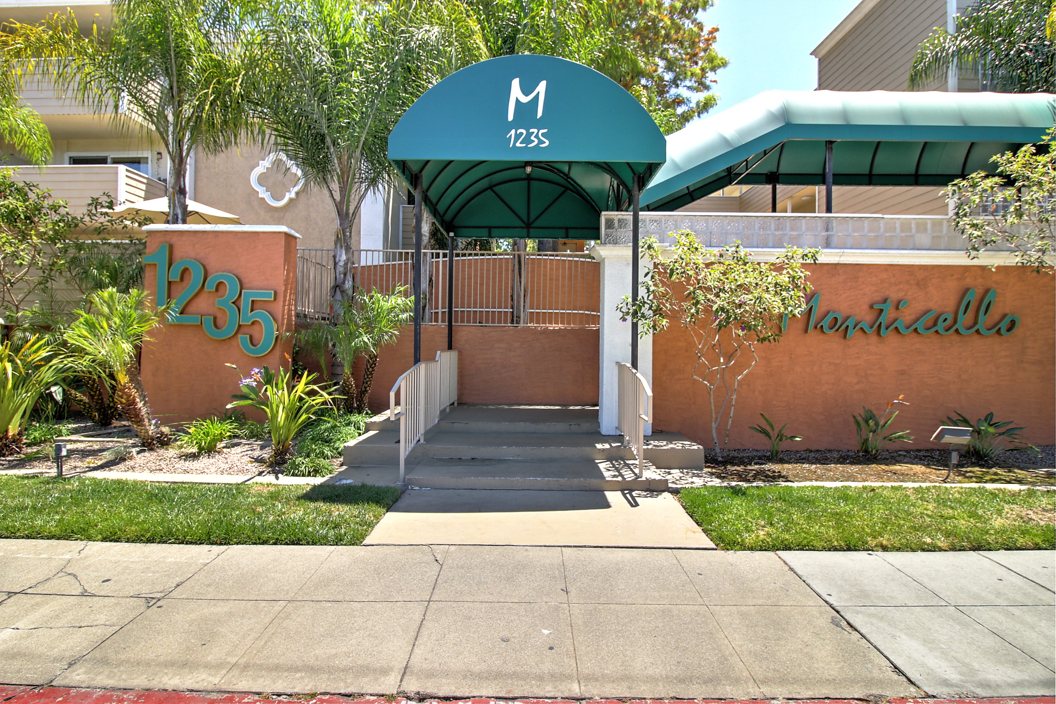 Monticello Apartments, 1235 Jefferson Avenue, Redwood City