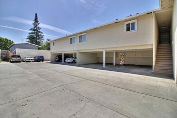 520 Columbia Avenue 1-2 Beds Apartment for Rent - Photo Gallery 4