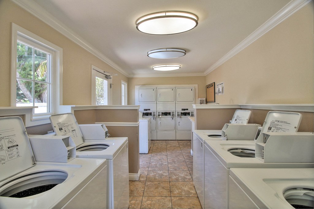 Laundry Center at Sunnyvale Town Center, California