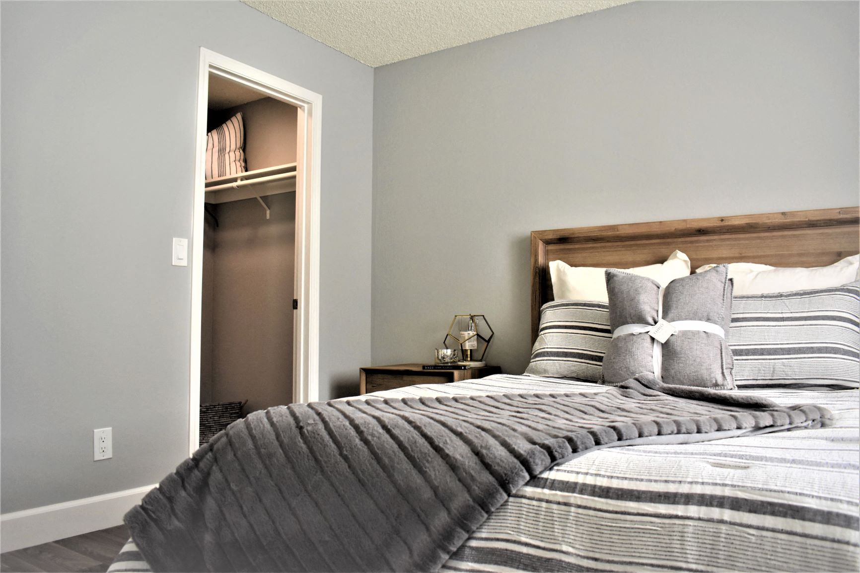 Spacious Bedroom With Closet at Sunnyvale Town Center, California