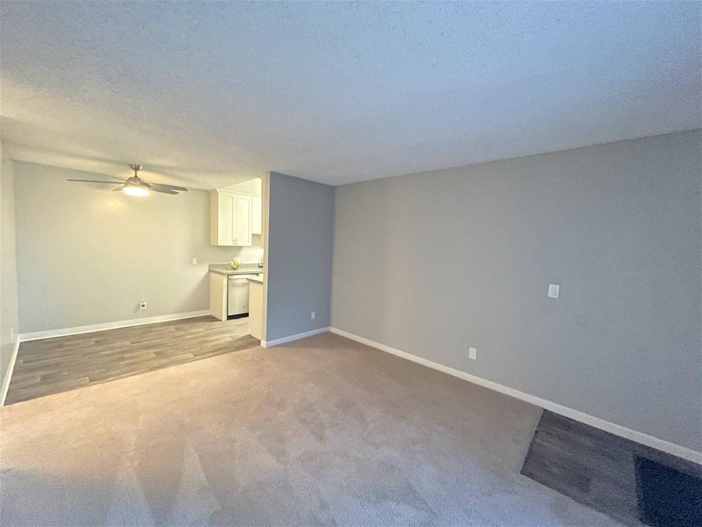 Spacious Living Room at Sunnyvale Town Center, Sunnyvale, CA, 94086