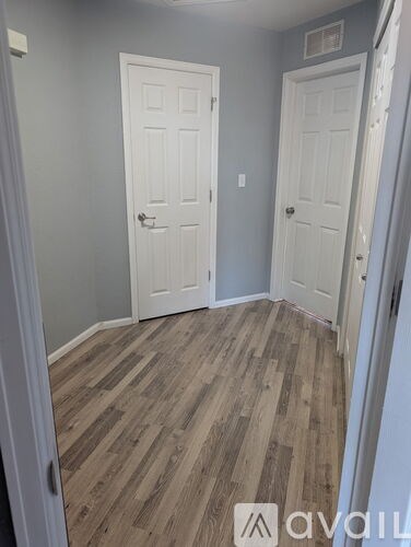 4653 E 98Th Pl 2 Beds Apartment for Rent