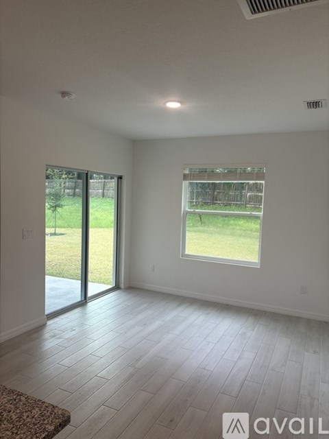 Source URL: https://prod-avail.s3.amazonaws.com/public_images/41507335/listing/IMG_4404.jpg