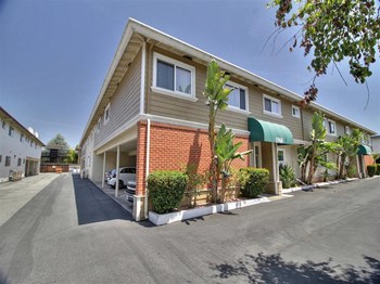 1960 California Street 1-2 Beds Apartment for Rent - Photo Gallery 2