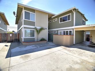3301, 3305 Los Prados Street 3 Beds Apartment for Rent