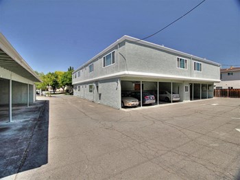 2252 Angela Court, 2750 Joseph Avenue Studio Apartment for Rent - Photo Gallery 6