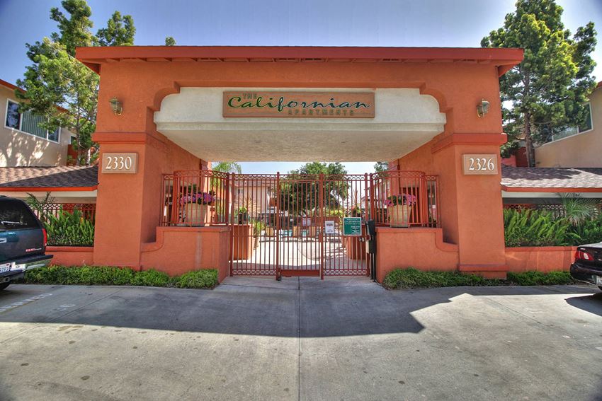 Front Entrance To Property at Californian, California, 94040 - Photo Gallery 1