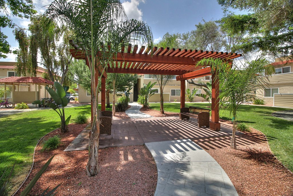 Garden Gazebo at Casa Alberta Apartments, Sunnyvale, 94087