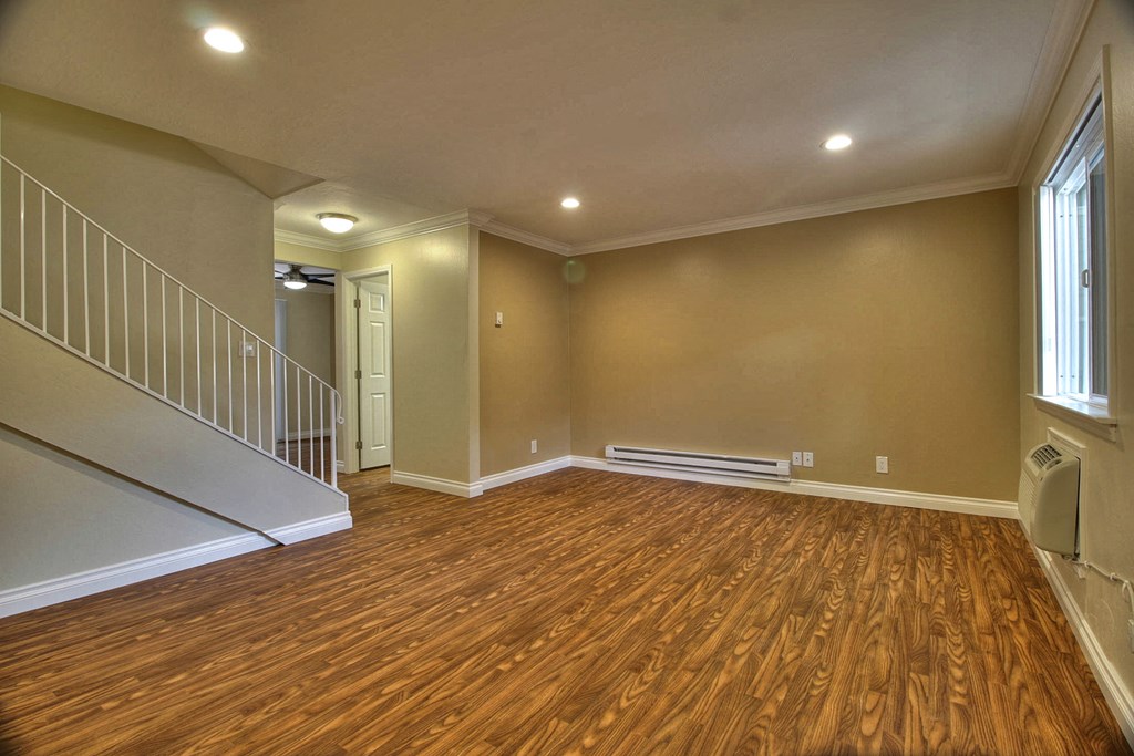 Spacious Living Area at Casa Alberta Apartments, Sunnyvale, CA 94087