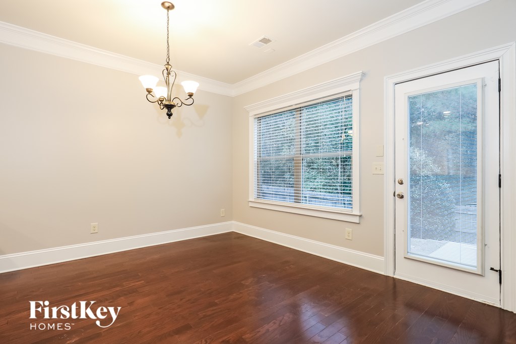 139 Village Park Drive 5 Beds House for Rent - Photo Gallery 7